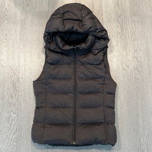 Uniqlo dark grey puffer vest